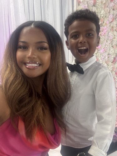 Leah J - Temple Babysitter