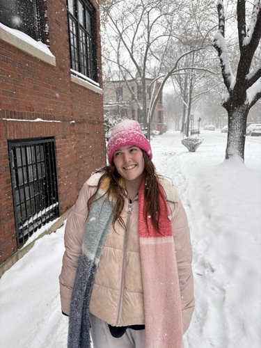 Grace H - Illinois State Babysitter