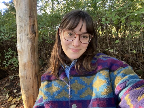 Mikele Z - Western Washington Babysitter