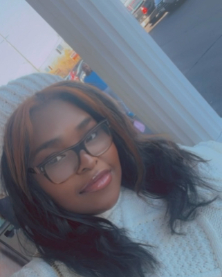 Kariana F – DePaul Student Seeking Babysitting Jobs