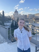 Paige B – LUC Student Seeking Babysitting Jobs