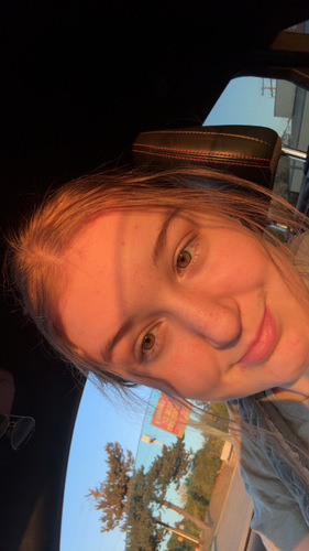 Samantha N - Oakland Community College  Babysitter