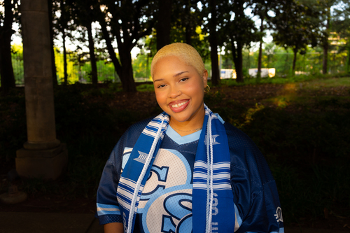 Nia F - Spelman Babysitter