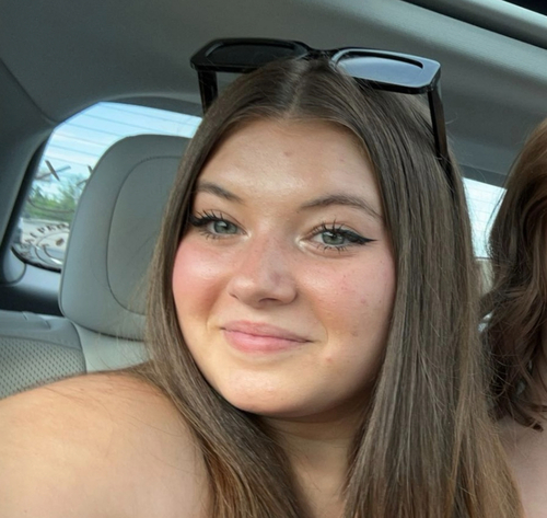 Mackenzie S - Longwood Babysitter