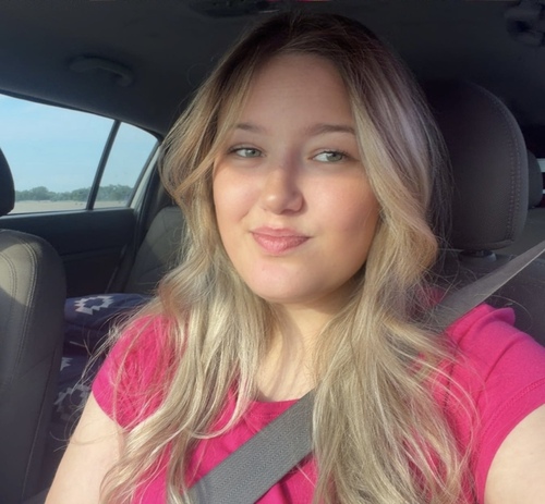 Makayla M - HCC Babysitter