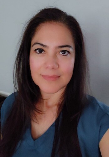 Veronica R - Mt San Antonio College  Babysitter