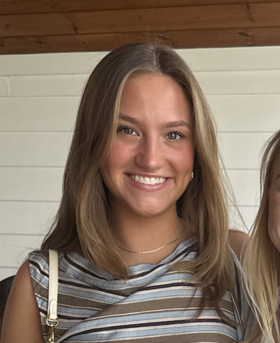 Anna S - UNC Babysitter