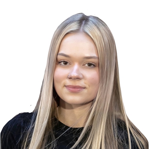 Mia F - Miami University Babysitter