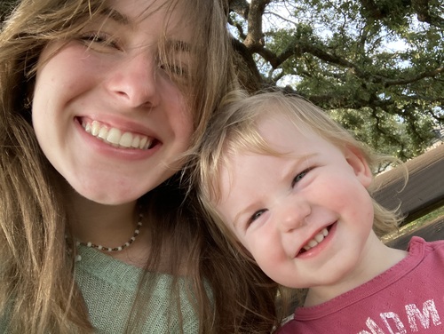 Mackenzie F - UNT Babysitter