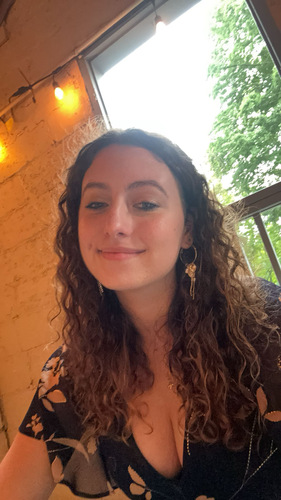 Maryn T - GMU Babysitter