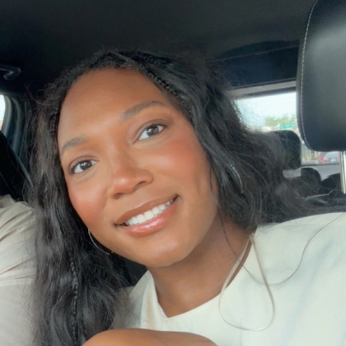 Jayla L - Texas State Babysitter