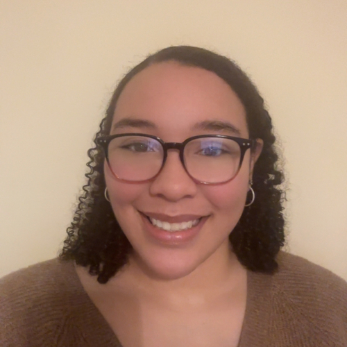 Carla M - UTK Babysitter