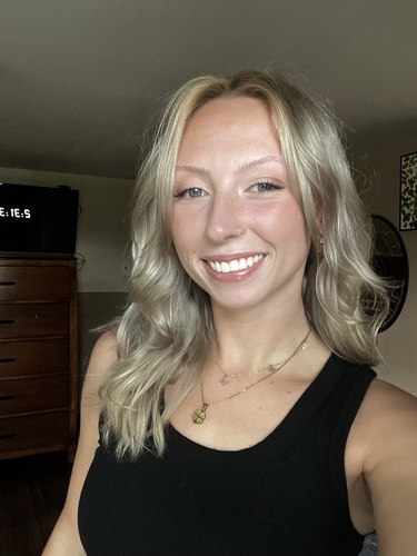 Emeli M - Northwest Babysitter