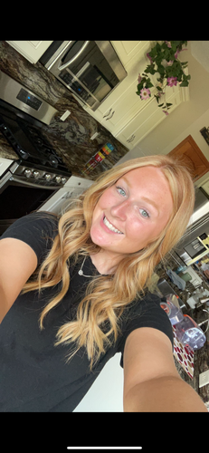 Cassidy G - Bethel Babysitter