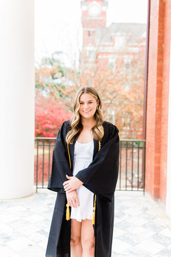 Emily N - Auburn Babysitter
