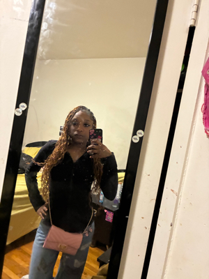 Karisma W - Hostos Community College  Babysitter