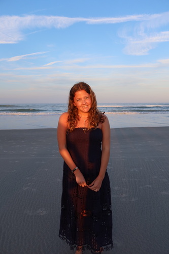 Caroline B - Auburn Babysitter