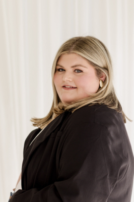 Lauren R - Belmont Babysitter