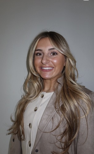 Alexis T - Penn State Babysitter