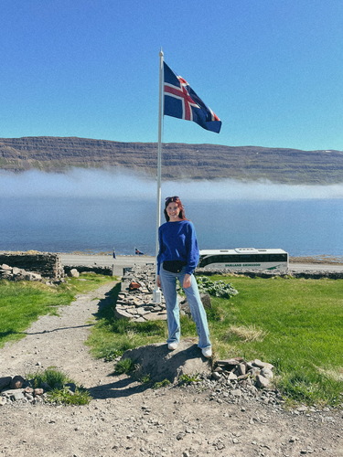 Chloe S - UMN Babysitter