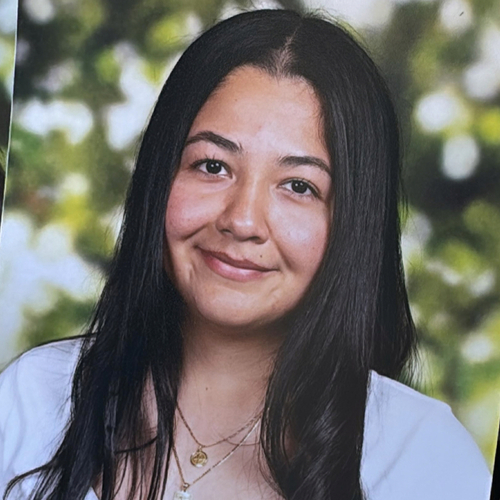Denisse G - CSULA Babysitter