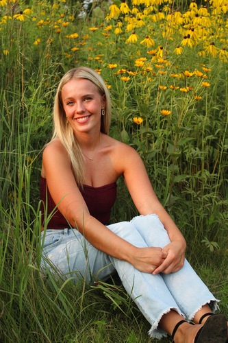 Haylie D - SDSU Babysitter