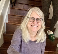 Carrie D – AVC Student Seeking Babysitting Jobs