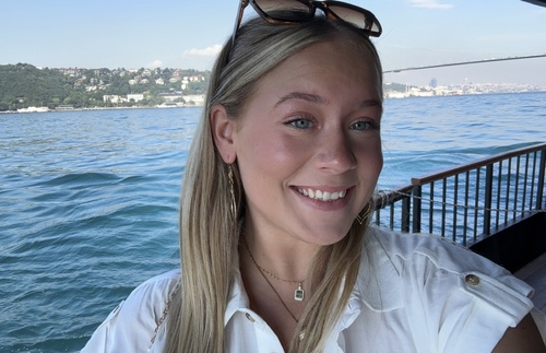 Samantha H - University of Alabama Babysitter