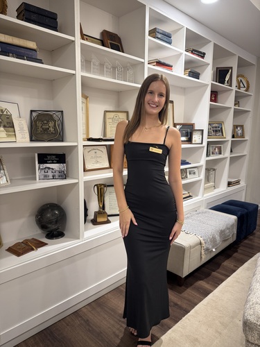 Kyla W - USD Babysitter