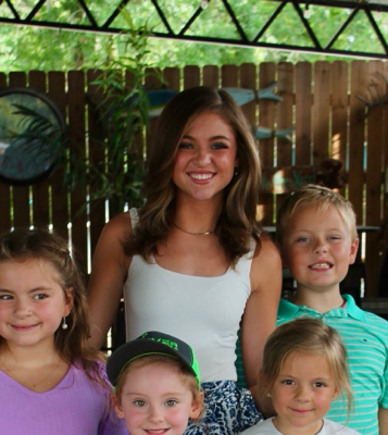 Dylan Grace T - University of Alabama Babysitter