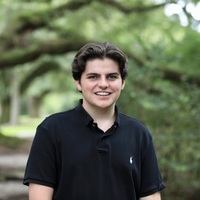 Scotty B – LUC Student Seeking Babysitting Jobs