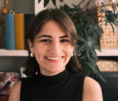 Zoe N - Belmont Babysitter