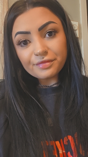 Lakynn J - Undefined Babysitter