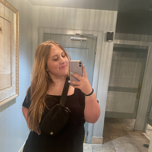 Elizabeth W - MJC Babysitter