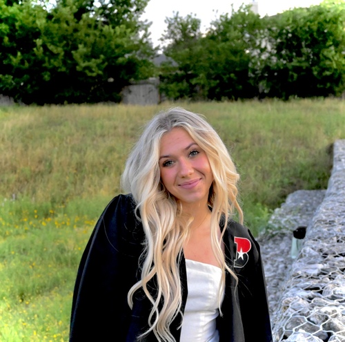 Hailey C - Austin CC Babysitter