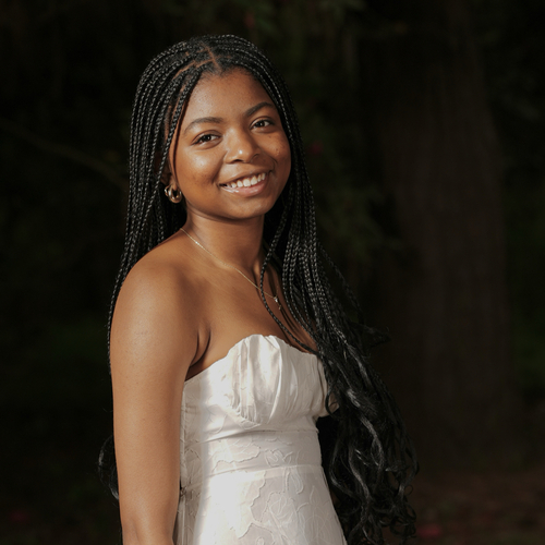 Lariyah F - Santa Fe Babysitter