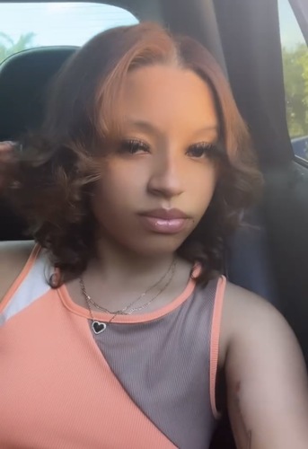 Destinee F - Broward Babysitter