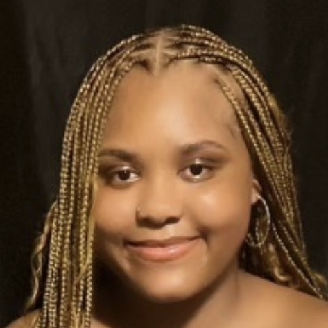 Janiya H - Howard Babysitter