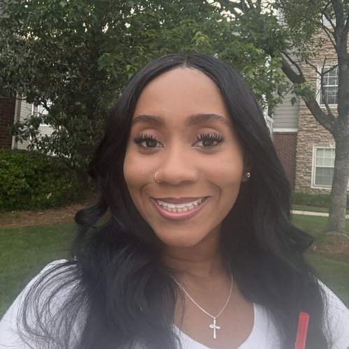 Shamiah E - MUW Babysitter