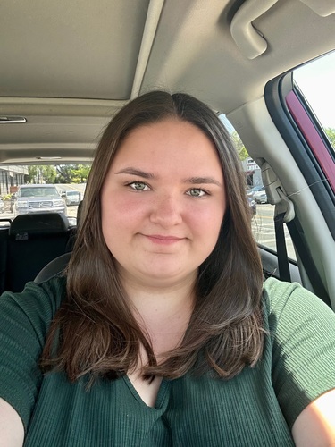 Emma M - DVC Babysitter