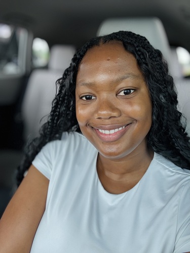 Thando B - Georgia Military College  Babysitter