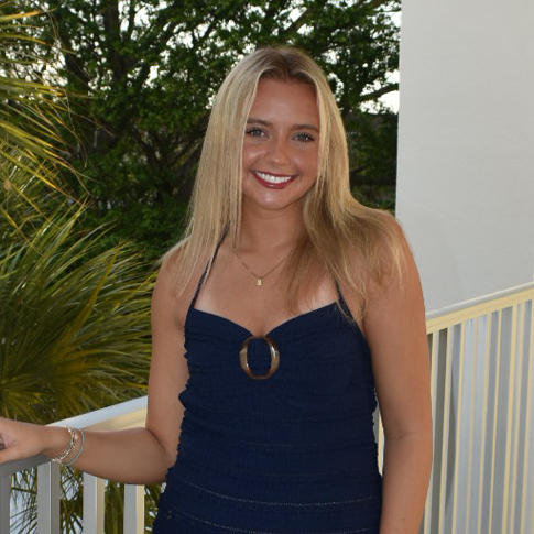Maggie R - University of South Carolina Babysitter