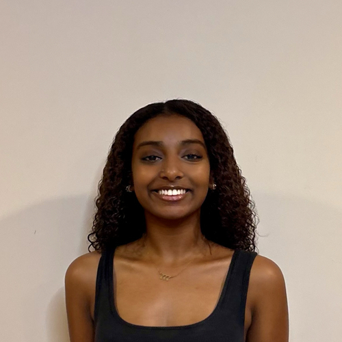 Yani G - Towson University Babysitter