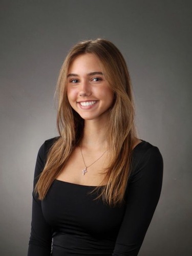 Frida B - Georgetown Babysitter