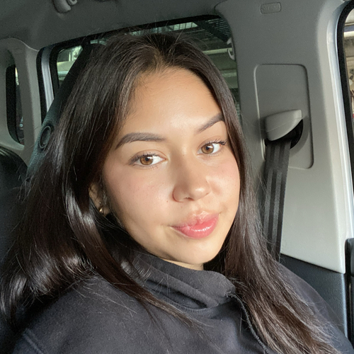 Jasmin V - CUNY BMCC Babysitter