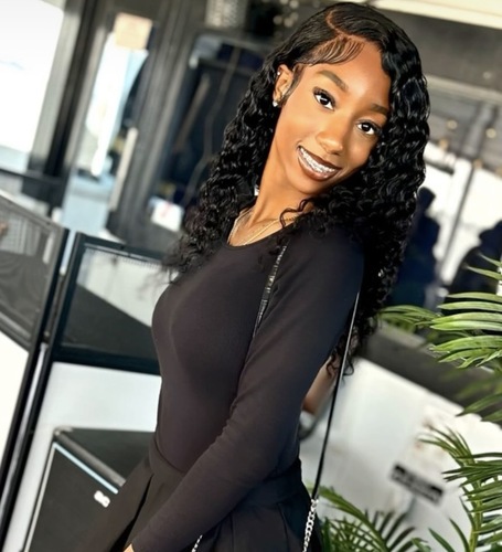 Shaquira W - Felician Babysitter