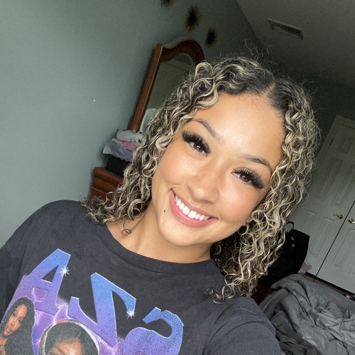 Kayla E - Bristol Community College  Babysitter