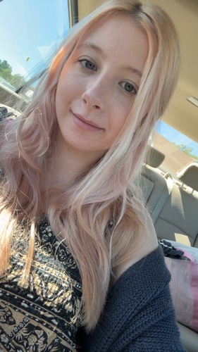 Julia G - Southern Maine Community College Babysitter