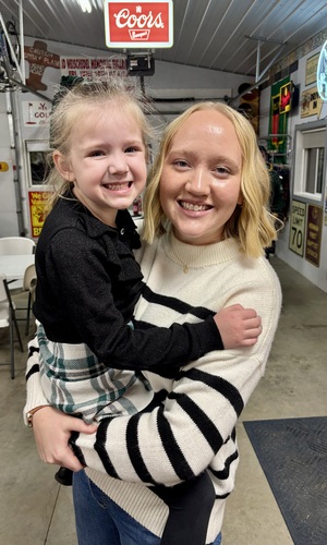 Olivia M - University of Mary Babysitter