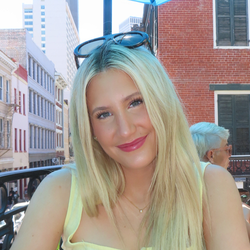 Lexi M - USAO Babysitter